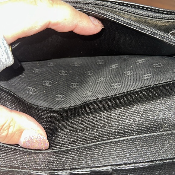 Chanel CoCo Button Long Wallet - Picture 13 of 17
